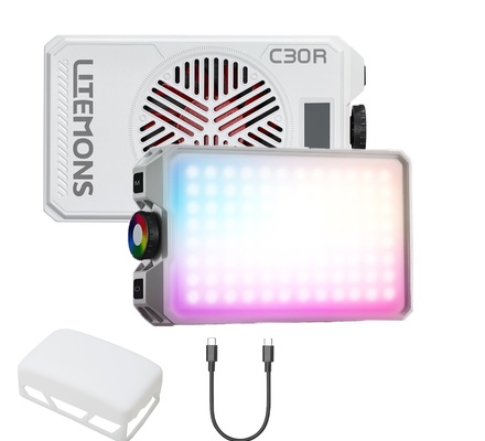 Luz de vídeo LED RGB Godox C30R, alta potência de 30 W, 1800 K-10000 K CCT, furo roscado de 1/4'', bateria integrada, controle por aplicativo, carregamento tipo C, luz de câmera regulável para fotografia, vlogs, transmissão ao vivo